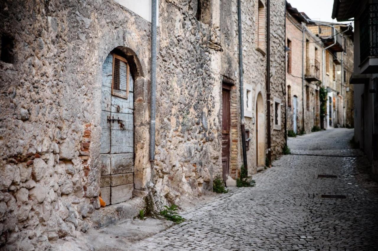 Lavistadeisogni Antica Celano Exterior foto